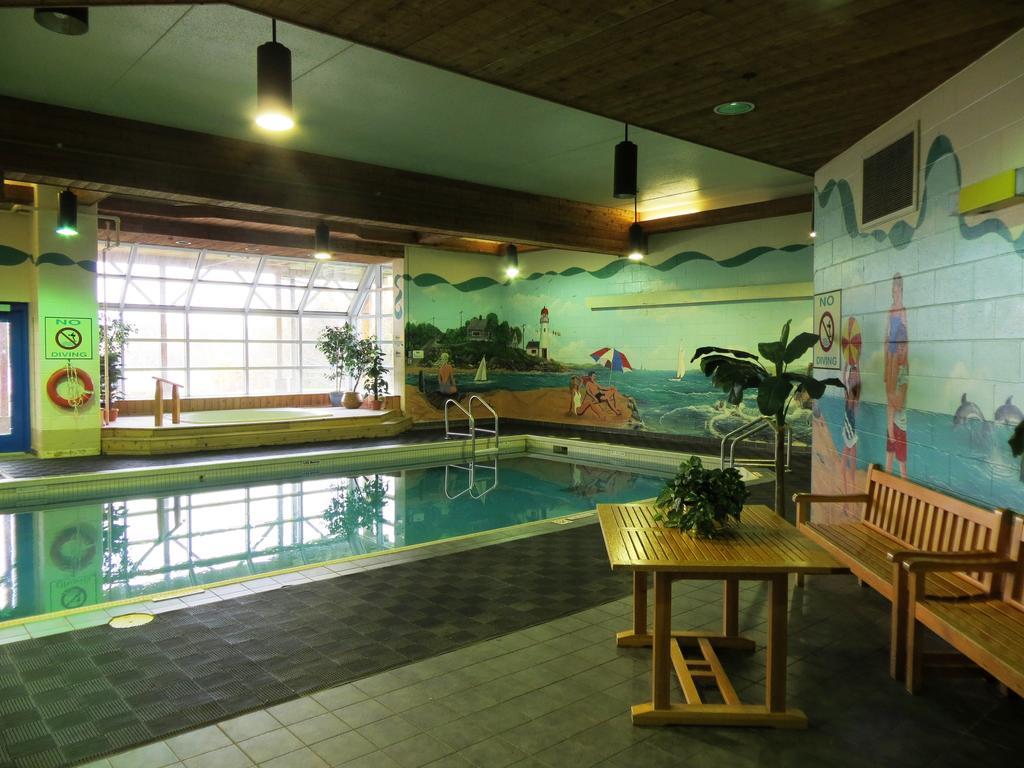 Riverside Resort And Conference Centre French Village Luaran gambar