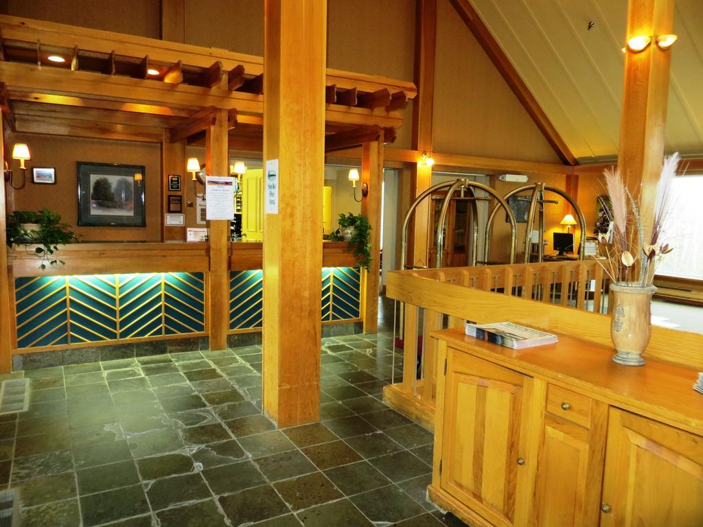 Riverside Resort And Conference Centre French Village Luaran gambar